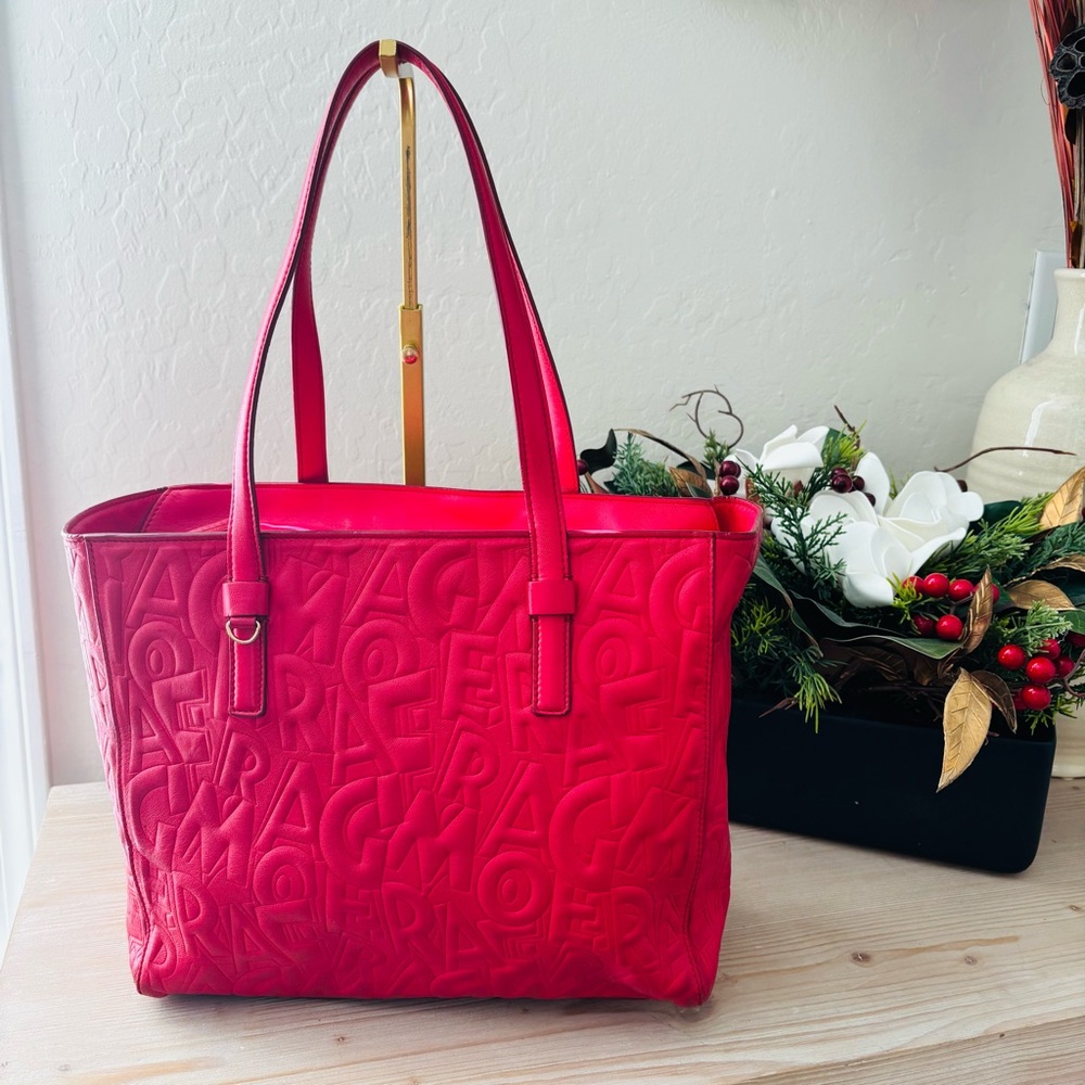 Salvatore Ferragamo Red Logo Embossed Bonnie Tote Bag Purse Designer Luxury - Picture 2 of 15